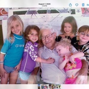 Meet your Posher, Marvin